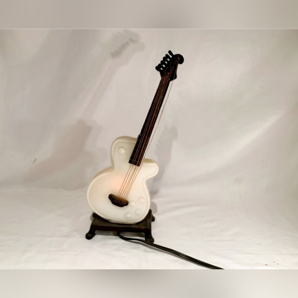 ANTIQUE MILK GLASS AND IRON GUITAR LAMP 18 IN TALL - Picture 5 of 5